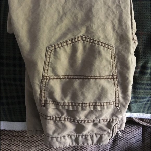 Tommy Bahama Other - Tommy Bahama pants/ jeans classic 32/34 tan